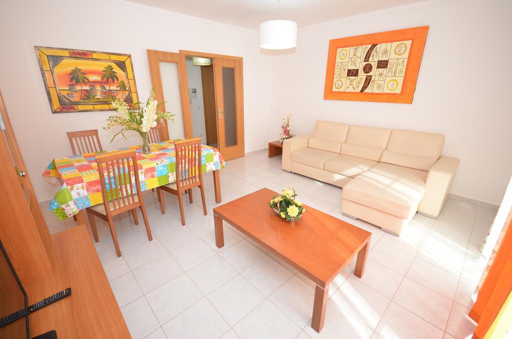 Cravinho Apartment Albufeira